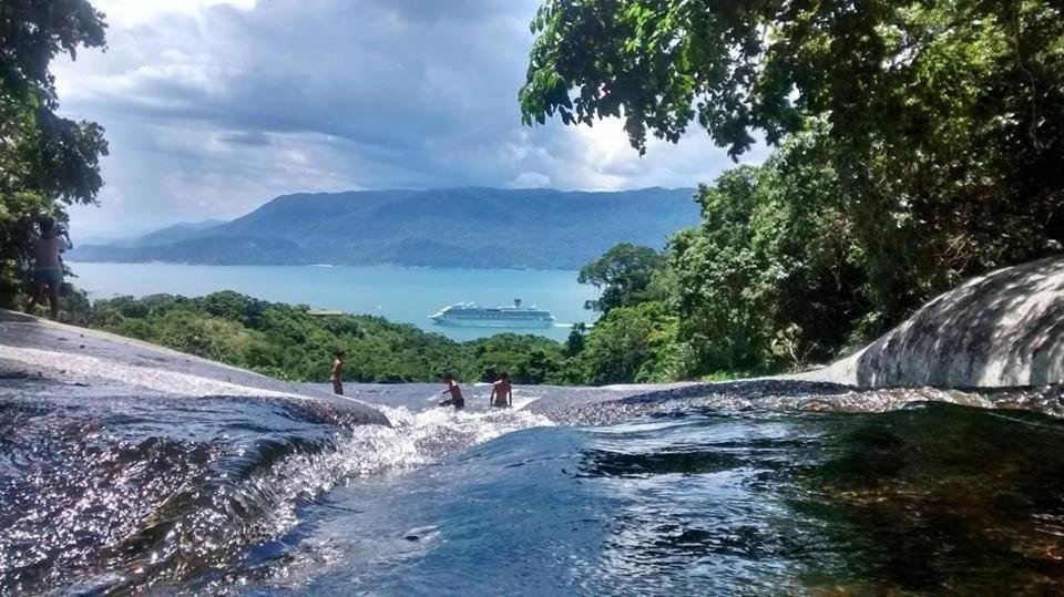 Vilarejo Praia Do Pereque Suites Ілябела Екстер'єр фото